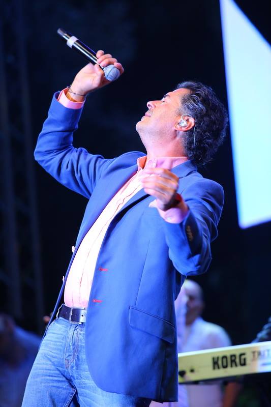 Ragheb Alama at Dhour Choueir Festival